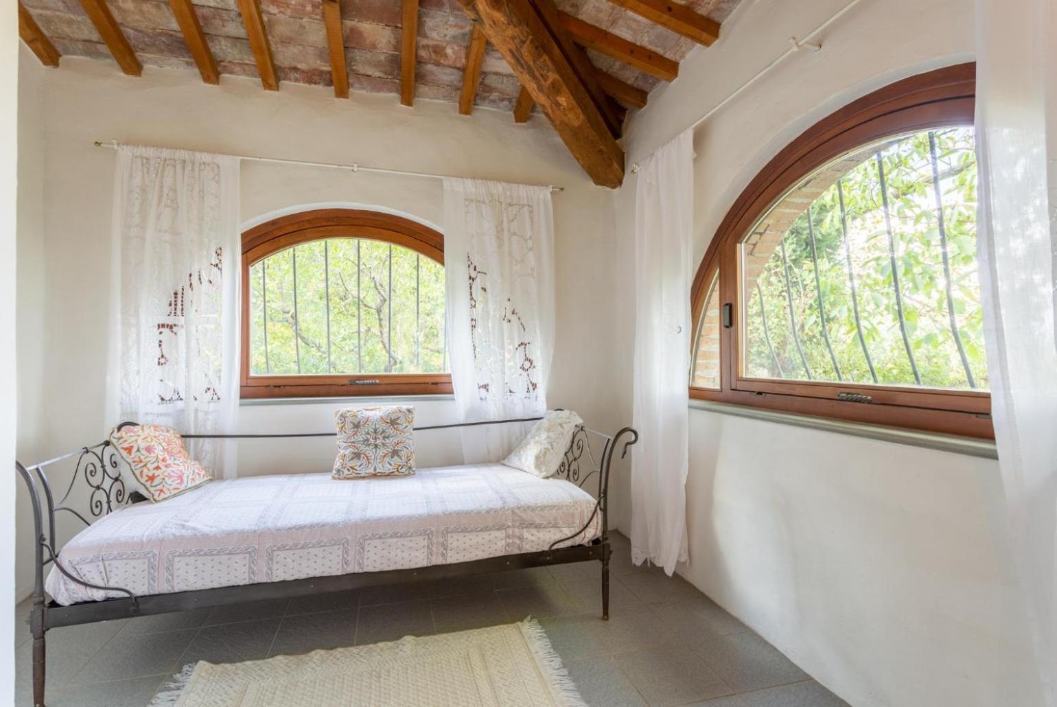 Villa Caporlese Terni Bagian luar foto
